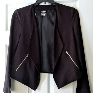 H&M Black Cropped Blazer